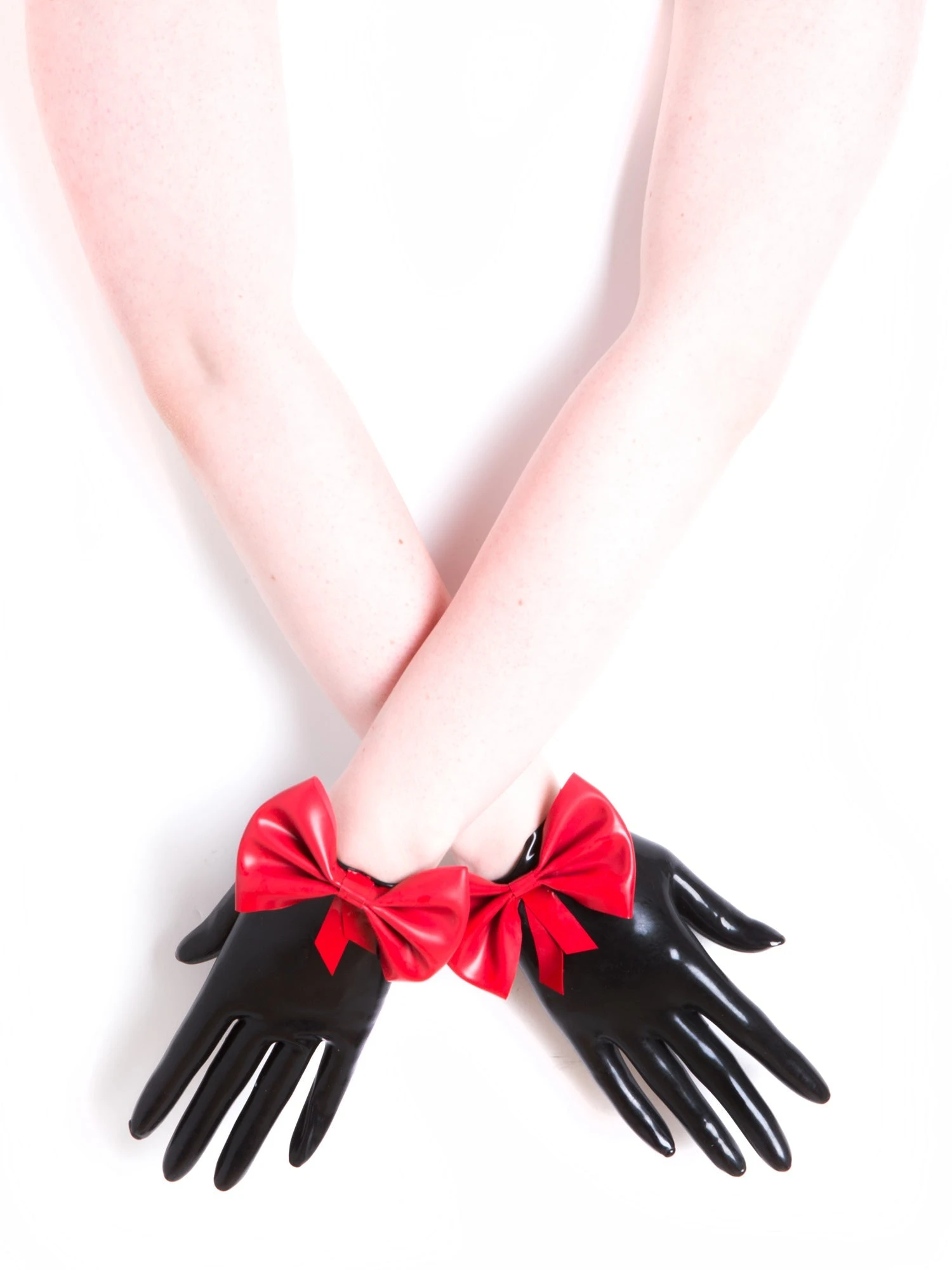 Black Bow Gloves - Image 4
